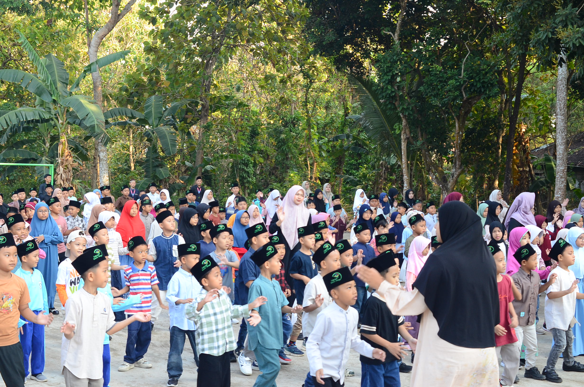 Sarana Olahraga & Seni
